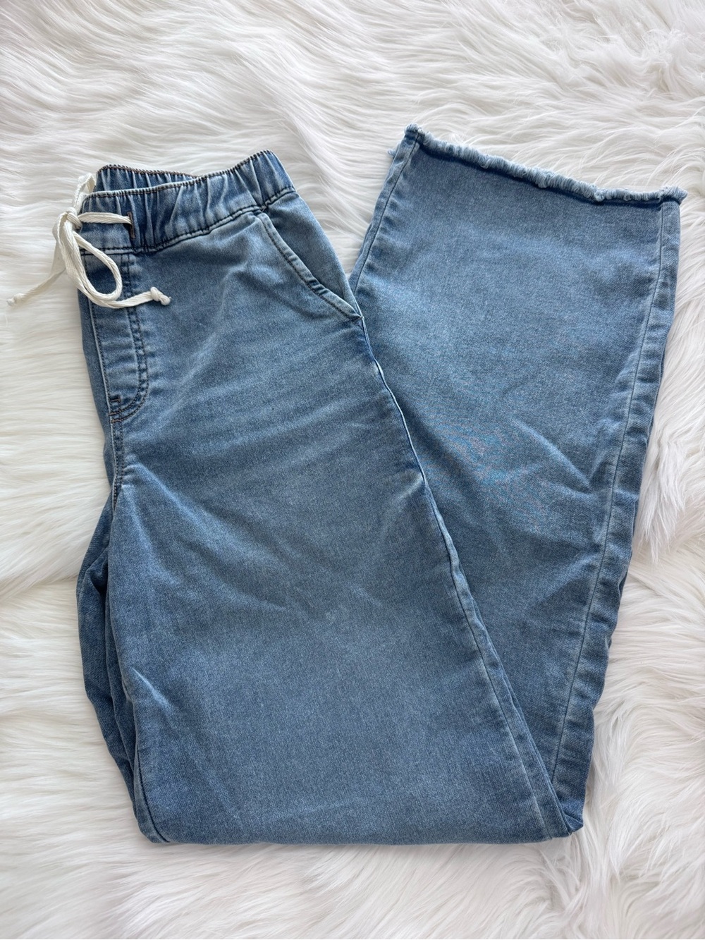 American Original Rewash Brand Women’s Light Blue Elastic Waist Denim Jeans